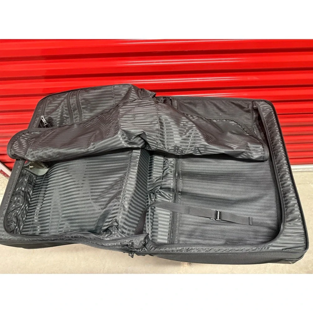 Tumi Alpha Ballistic Nylon Wheeled Garment Bag Black Rolling Suitcase‎ 2242D3